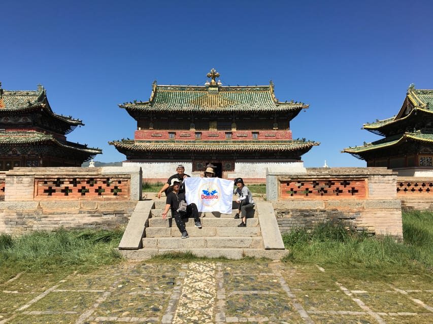 2 Day full adventure to Central Mongolia - Day 1: Hotel pickup, 4WD road time, and the Hugnu Khaan nature hits