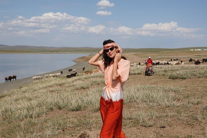 4 Days-The Best of Mongolia Collection tour - Day 1: Elsen Tasarkhai semi-desert dunes and Khugnu Khan reserve