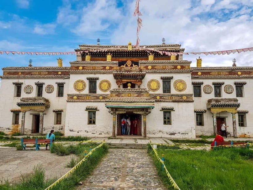 5 day Central Mongolia and Nomad stay tour - Ulaanbaatar Area Landmarks to Terelj: Zaisan, Bogd Khan, and the Road Into Nature