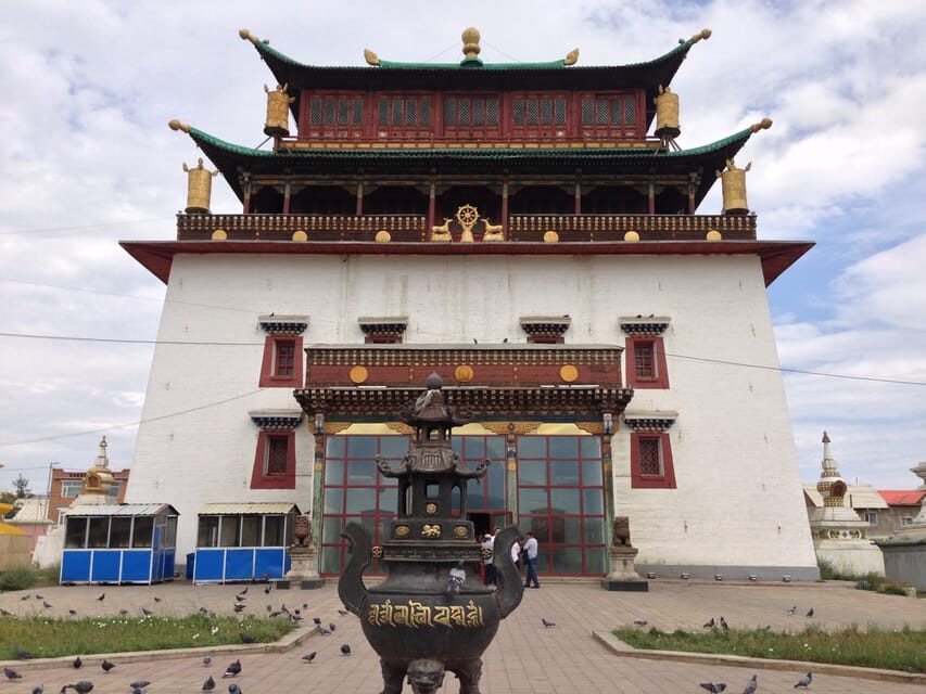 City tour all included, traditional music and dance concert - Gandan Monastery: Where the Culture Feels Practical, Not Just Scenic