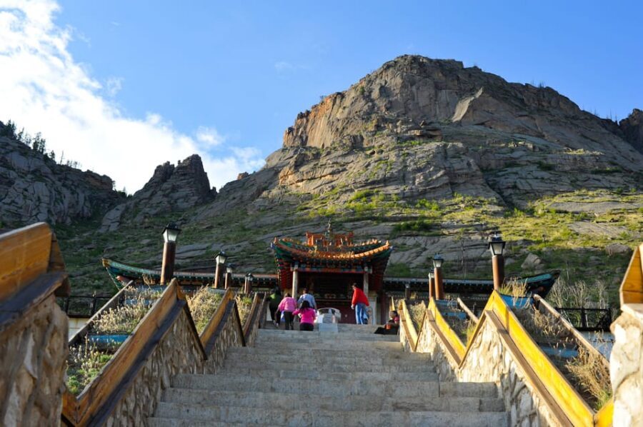Mongolia: Genghis Khan Day Tour with Terelj National Park - Weather and packing: Mongolia has opinions