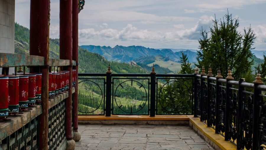 Mongolia: Genghis Khan Day Tour with Terelj National Park - Terelj National Park in a short time: rocks you can actually name