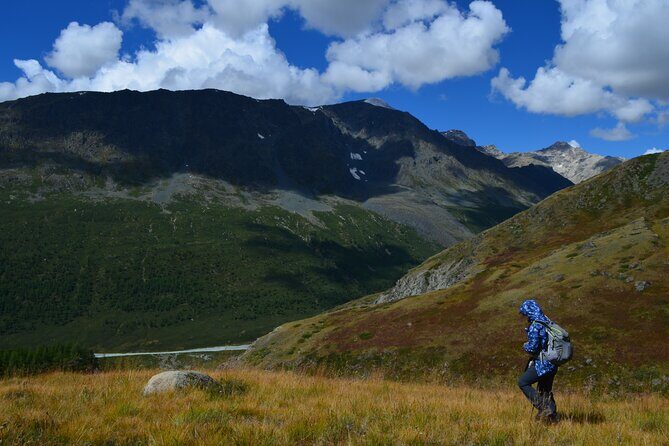 Mongolia Trekking Tour in the Altai Tavan Bogd National Park - Key moments that make this trek worth your time