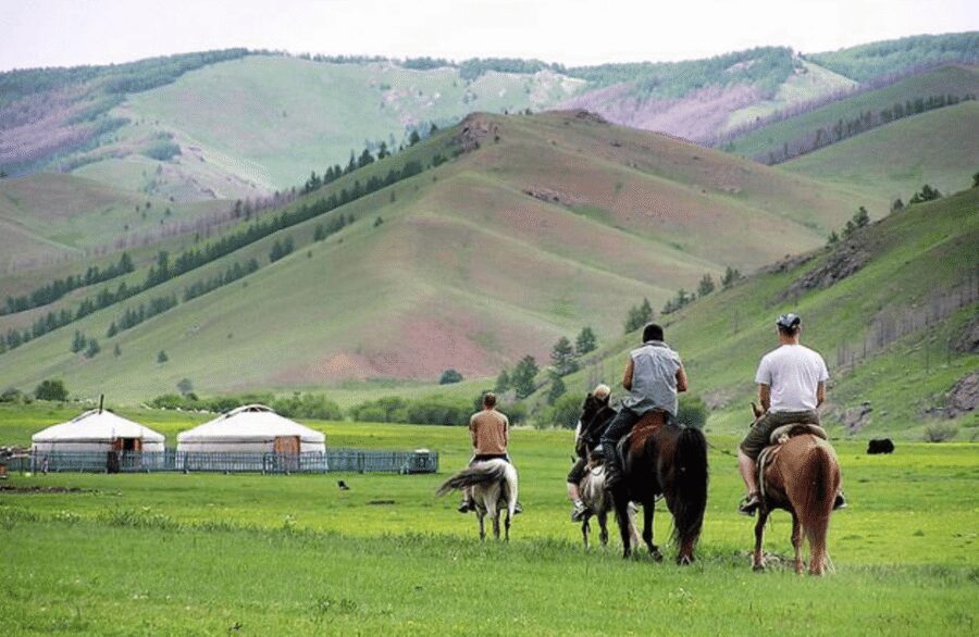 MONGOLIAN NOMADS: 2-Day Horse Trekking & Cow Milking Tour - From Ulaanbaatar pickup to a family home in Töv