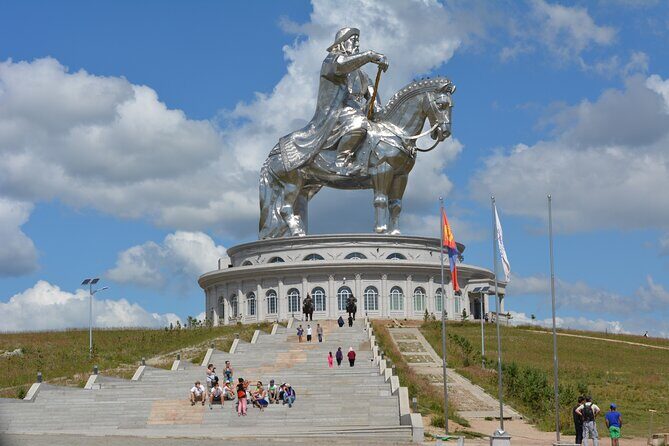 Private 3-Day Tour of National Parks From Ulaanbaatar - Day 3: Turtle Rock, Ariyabal Meditation Temple, then the Genghis Khan Statue Complex