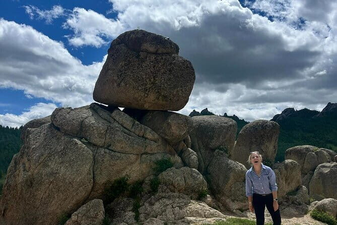 Private tour wth Olivia: Genghis Statue-Turtle Rock-Terelj-Zaisan - Key highlights you’ll care about