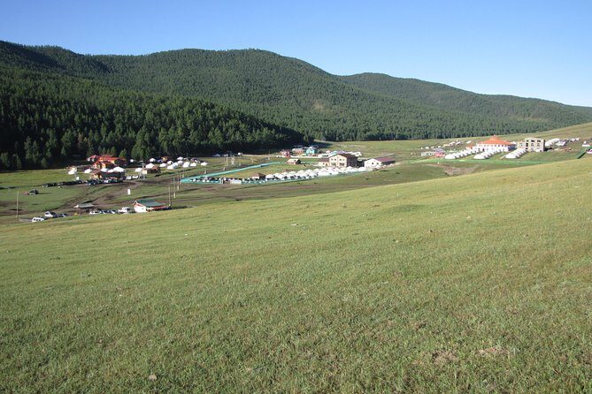 The Best of Central Mongolia Tour in 5 Days - Tsenkher Jiguur resort and 86°C hot springs: mineral comfort outside the city